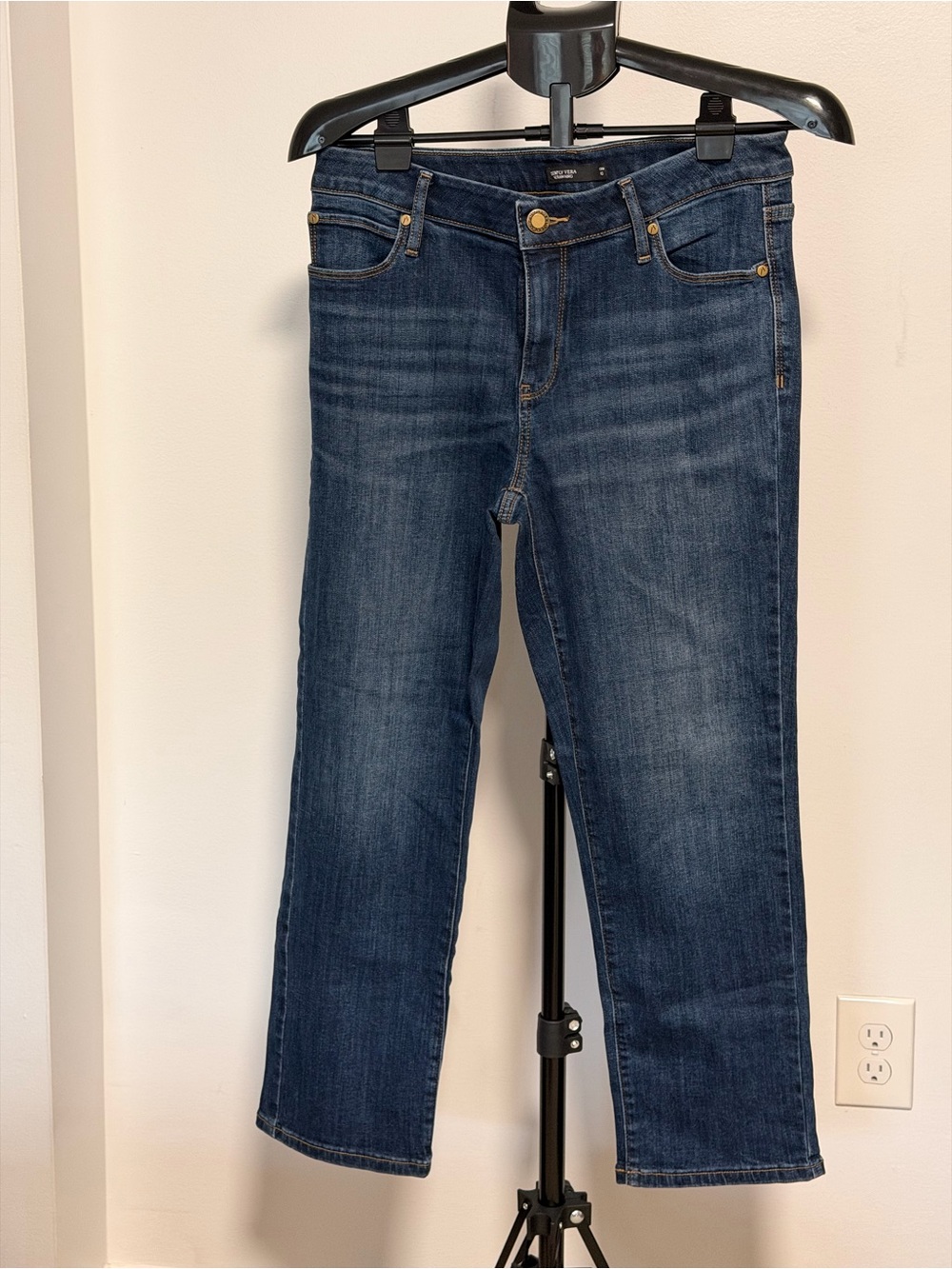 Simply Vera Vera Wang Dark Indigo Cropped Jeans